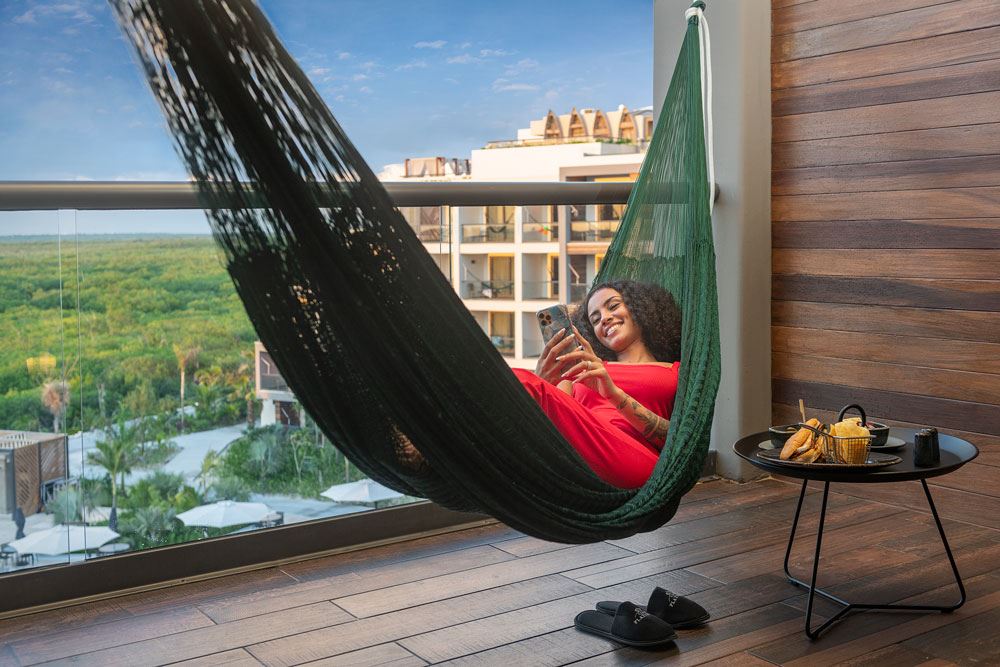 ventus ha guest in hammock