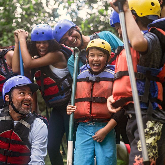 families water rafting in costa rica